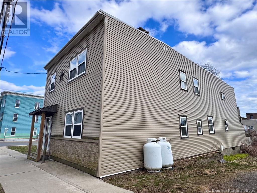 80 Mecklenburg Street, Saint John, New Brunswick  E2L 1R1 - Photo 2 - NB117244