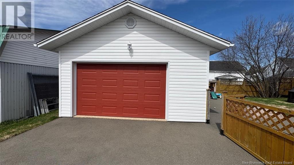 62 Pouvoir Street, Edmundston, New Brunswick  E3V 2X8 - Photo 28 - NB117745
