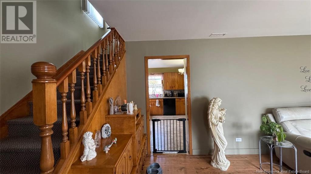 62 Pouvoir Street, Edmundston, New Brunswick  E3V 2X8 - Photo 9 - NB117745