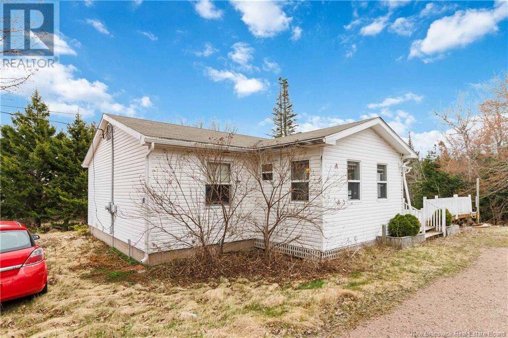 300 Fairfield Road, Sackville, New Brunswick  E4L 2Y2 - Photo 30 - NB117211