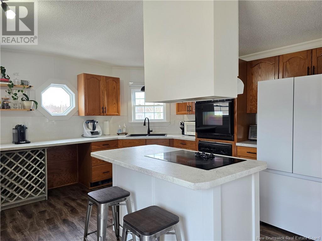 192 Francois, Petit-Rocher, New Brunswick  E8J 1W7 - Photo 10 - NB117724