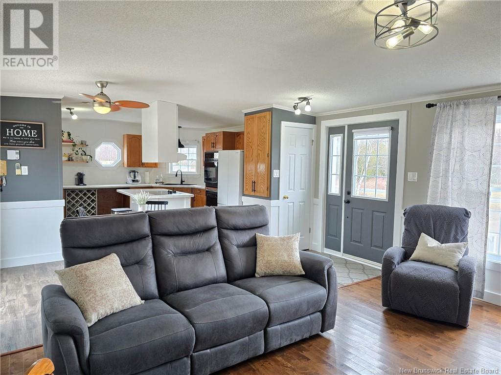 192 Francois, Petit-Rocher, New Brunswick  E8J 1W7 - Photo 17 - NB117724
