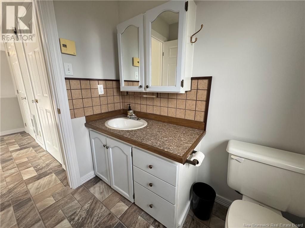 619 Madawaska Road, Grand-Sault/grand Falls, New Brunswick  E3Y 1A1 - Photo 12 - NB117611