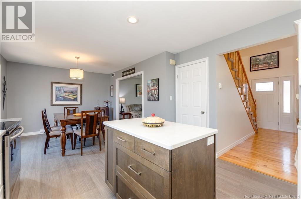 721 Pinewood Road, Riverview, New Brunswick  E1B 4V7 - Photo 18 - NB117255