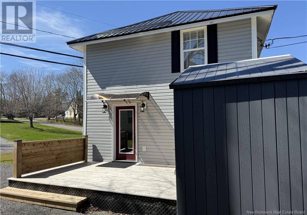 337 Milltown Boulevard, St. Stephen, New Brunswick  E3L 1J3 - Photo 2 - NB117672