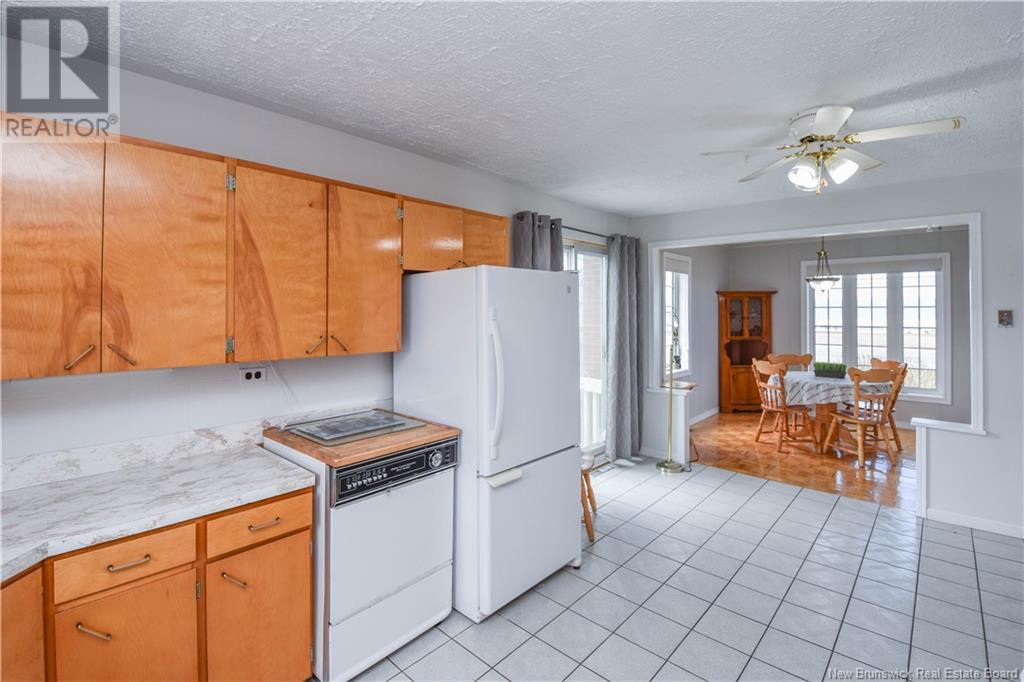 336 Saint-Pierre E. Boulevard, Caraquet, New Brunswick  E1W 1B4 - Photo 15 - NB117790
