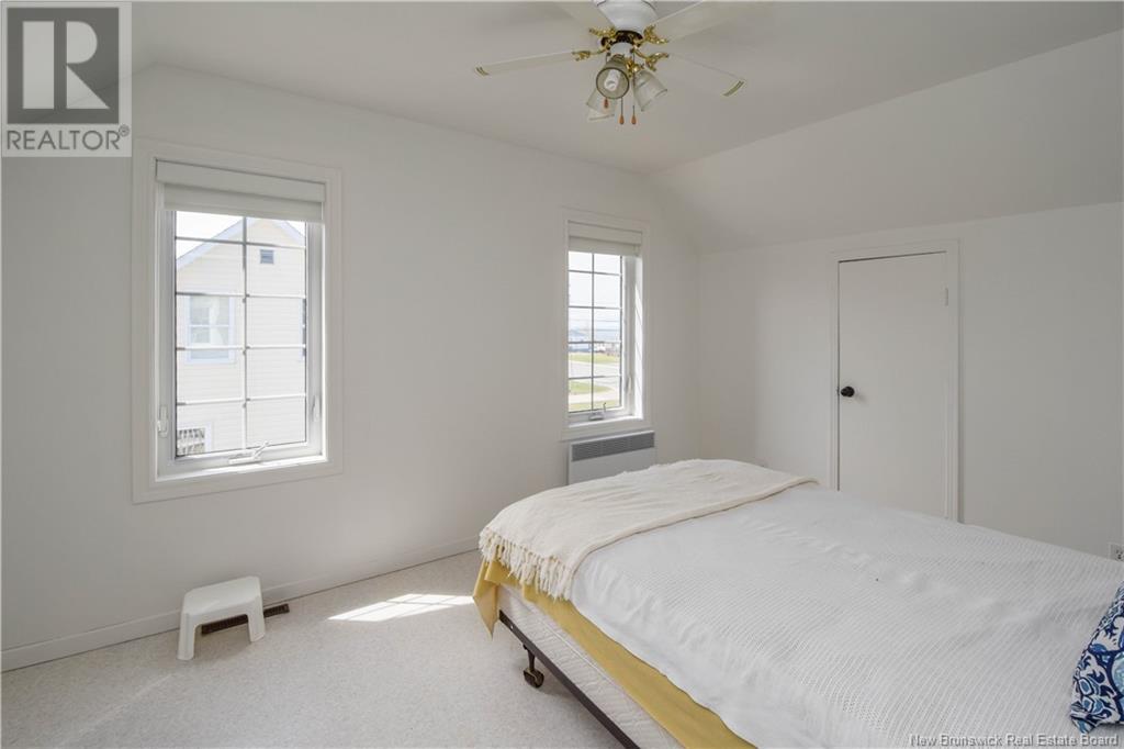 336 Saint-Pierre E. Boulevard, Caraquet, New Brunswick  E1W 1B4 - Photo 35 - NB117790