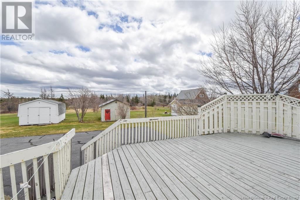336 Saint-Pierre E. Boulevard, Caraquet, New Brunswick  E1W 1B4 - Photo 7 - NB117790
