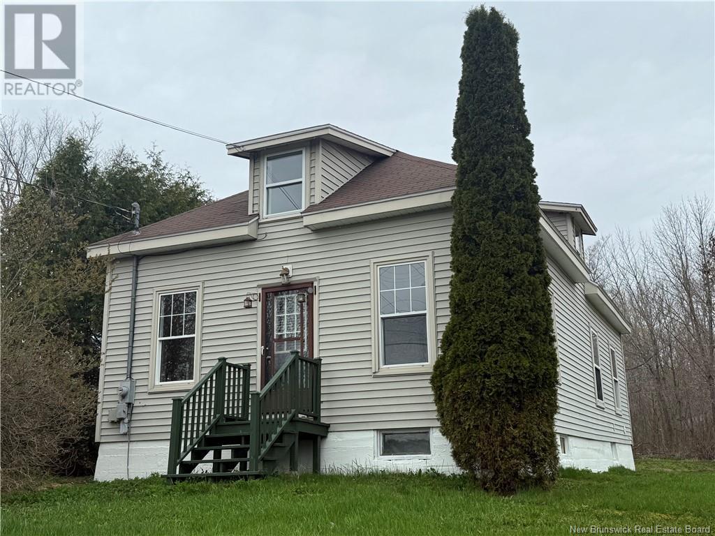 373 Milltown Boulevard, St. Stephen, New Brunswick  E3L 1J3 - Photo 3 - NB117691
