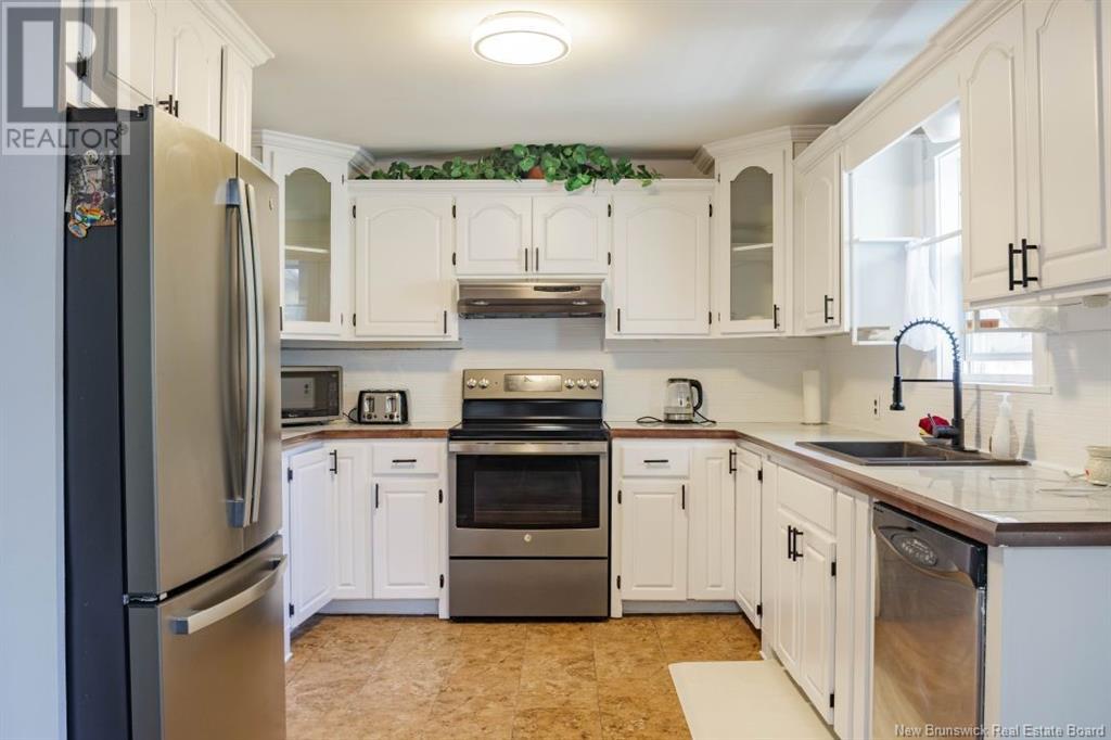 139 Claudie Road, Fredericton, New Brunswick  E3A 7T6 - Photo 7 - NB117642