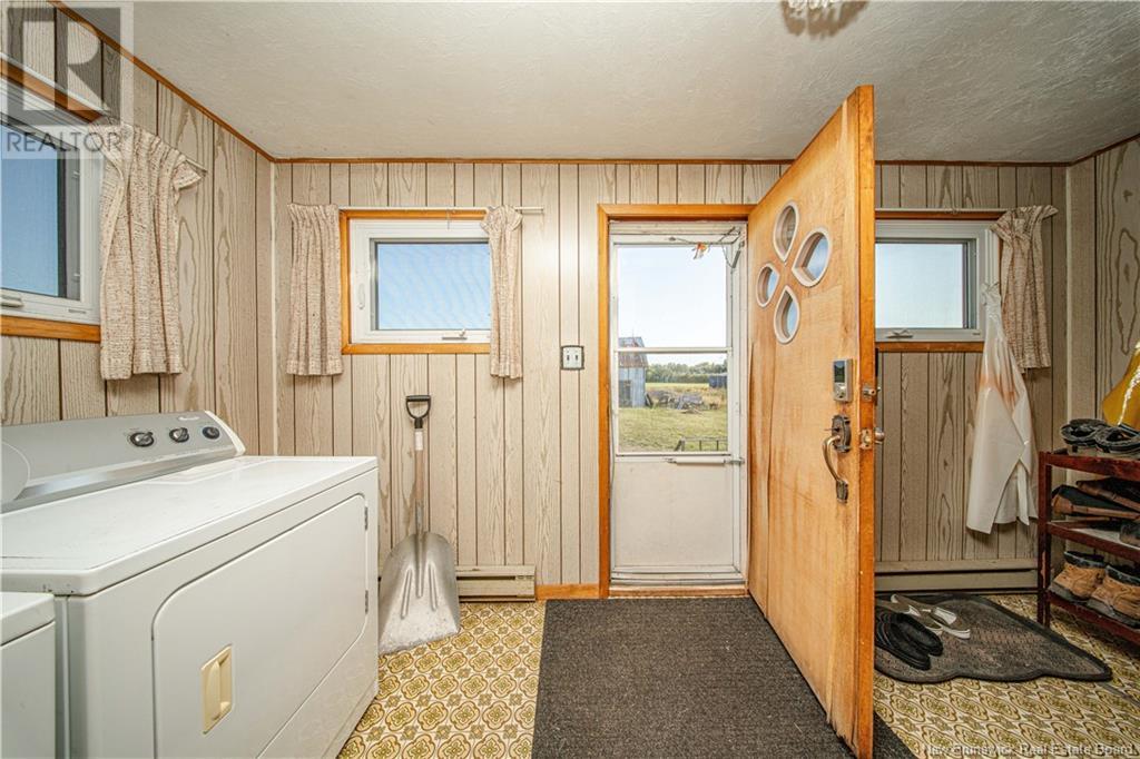 1105 Bas Cap Pele, Cap-Pelé, New Brunswick  E4N 1M3 - Photo 14 - NB117809