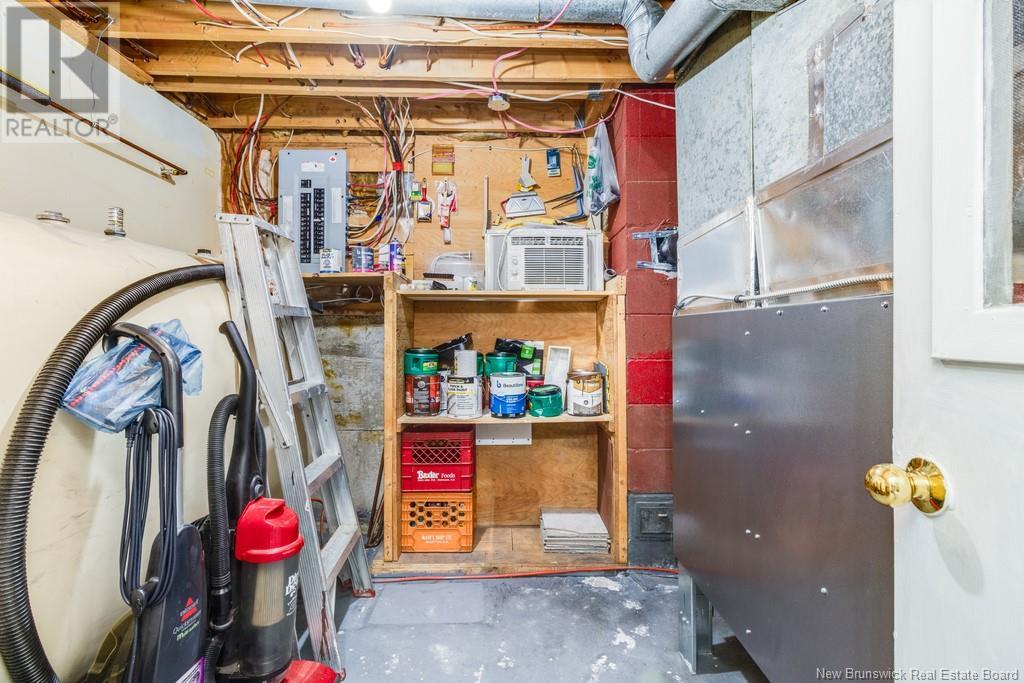 147 Elizabeth Street, Woodstock, New Brunswick  E7M 1P9 - Photo 38 - NB117827