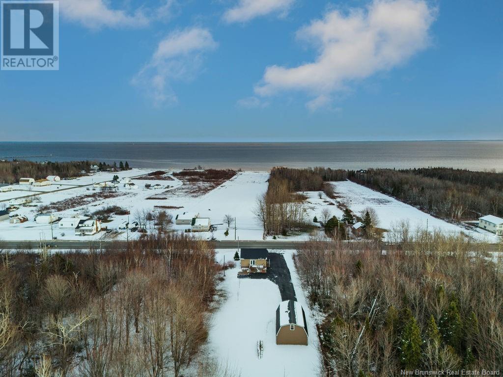 1015 Principale Street, Neguac, New Brunswick  E9G 4K3 - Photo 5 - NB117838