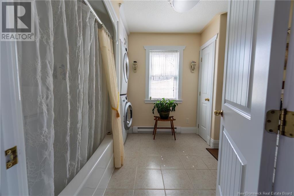 622 Main Street, Grand-Sault/grand Falls, New Brunswick  E3Z 2W5 - Photo 16 - NB117861
