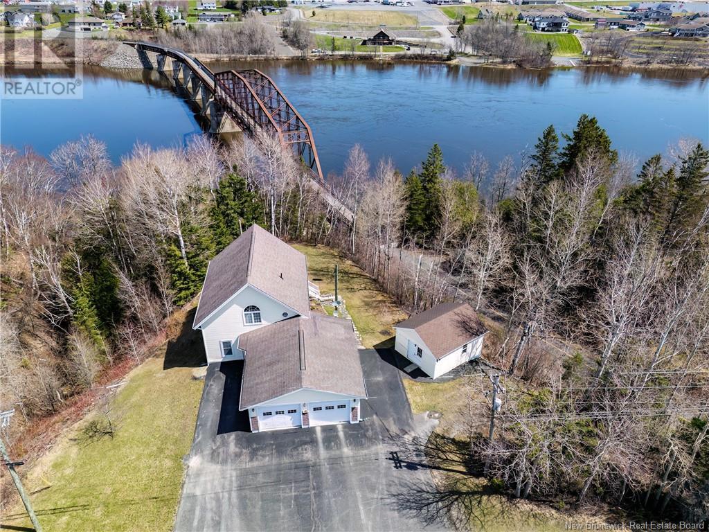 622 Main Street, Grand-Sault/grand Falls, New Brunswick  E3Z 2W5 - Photo 4 - NB117861