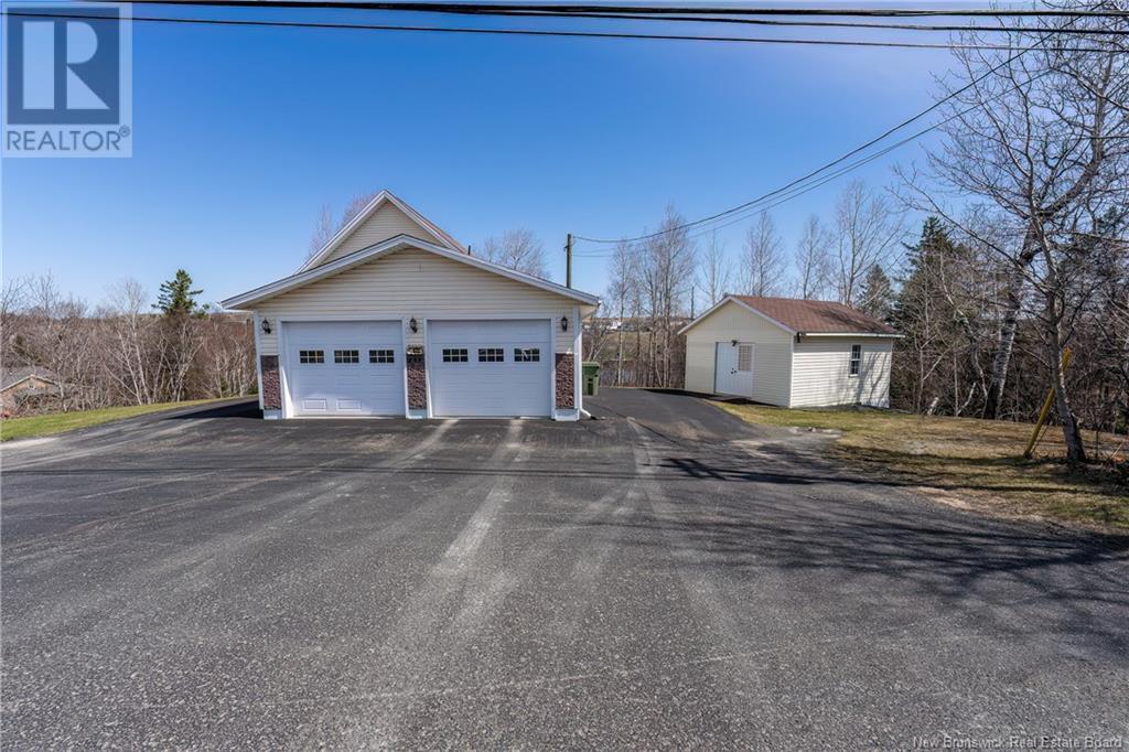 622 Main Street, Grand-Sault/grand Falls, New Brunswick  E3Z 2W5 - Photo 44 - NB117861