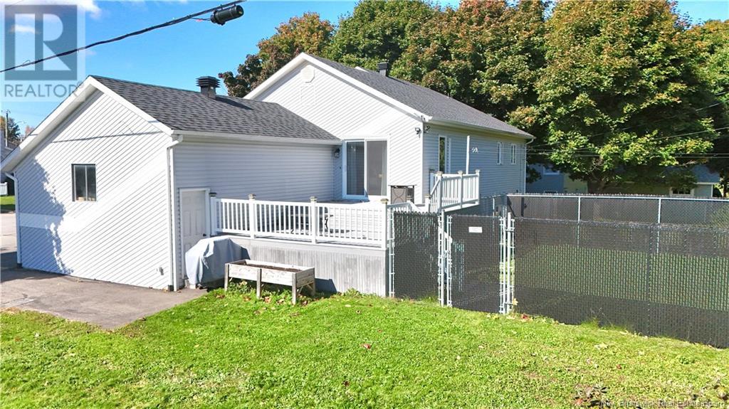 1304 St Joseph, Bathurst, New Brunswick  E2A 3R5 - Photo 28 - NB117802