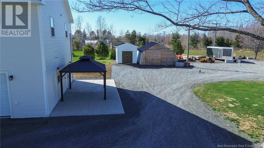 733 Route 105, Maugerville, New Brunswick  E3A 8L1 - Photo 31 - NB117837
