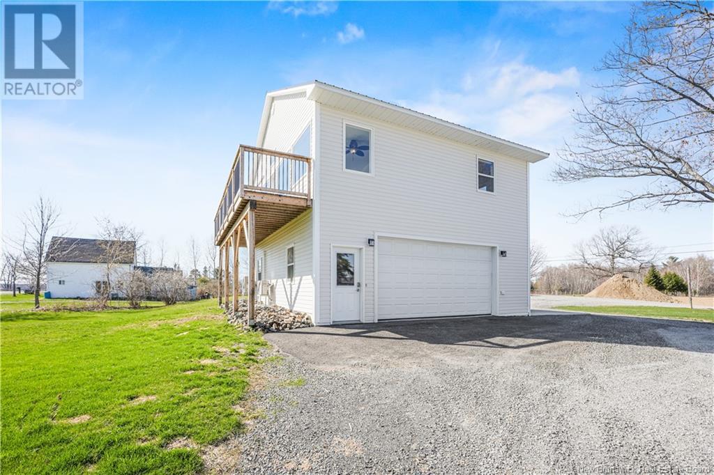 733 Route 105, Maugerville, New Brunswick  E3A 8L1 - Photo 33 - NB117837