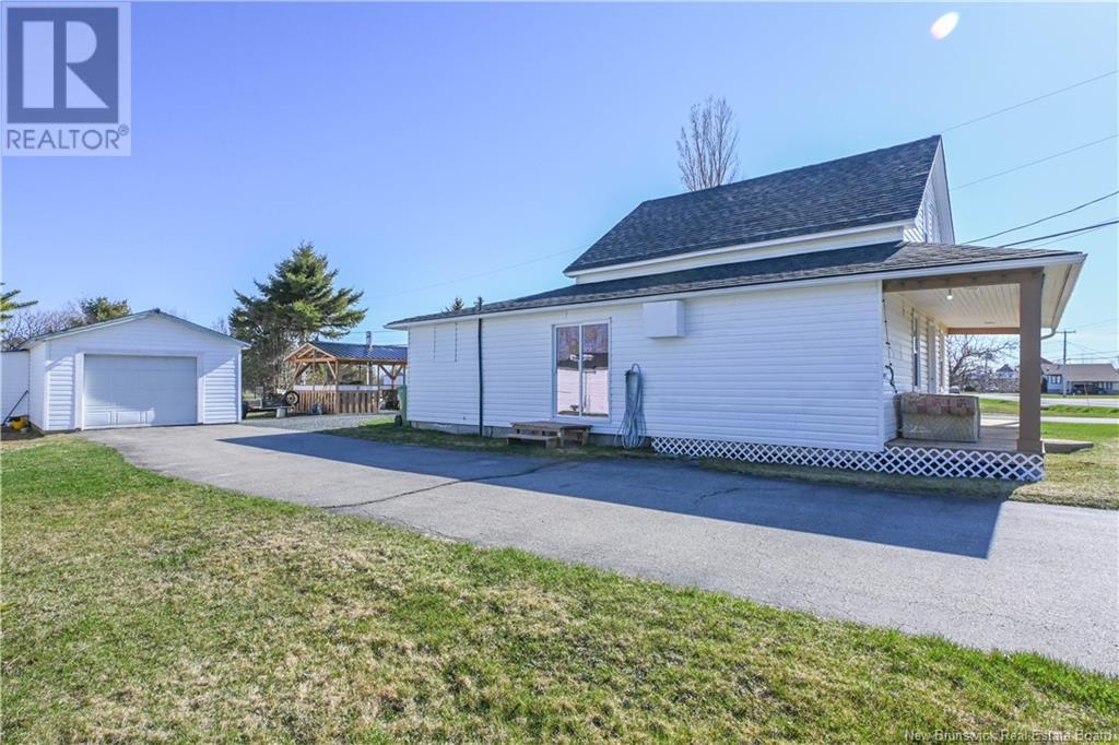 1712 Rue Chatillon Street, Maisonnette, New Brunswick  E8N 1W8 - Photo 9 - NB117871