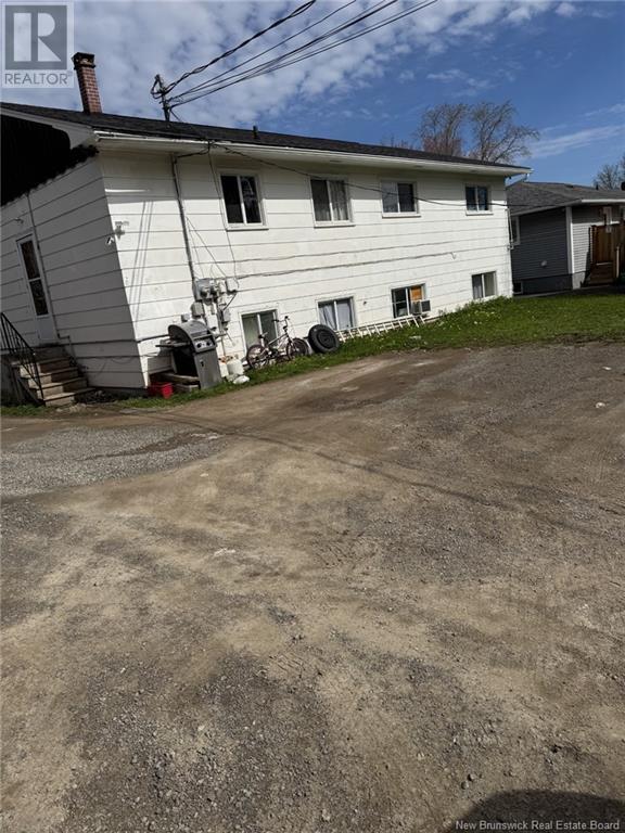 33-35 Coventry Crescent, Moncton, New Brunswick  E1C 8G5 - Photo 4 - NB117721