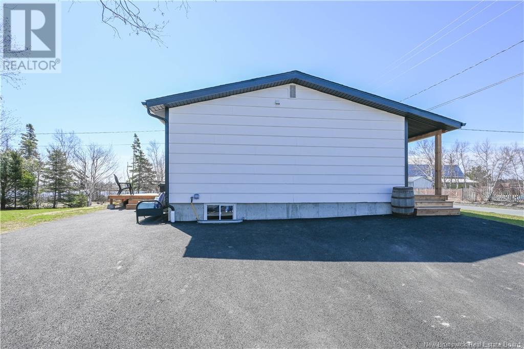3180 Alcide Street, Tracadie, New Brunswick  E1X 1A5 - Photo 11 - NB117895