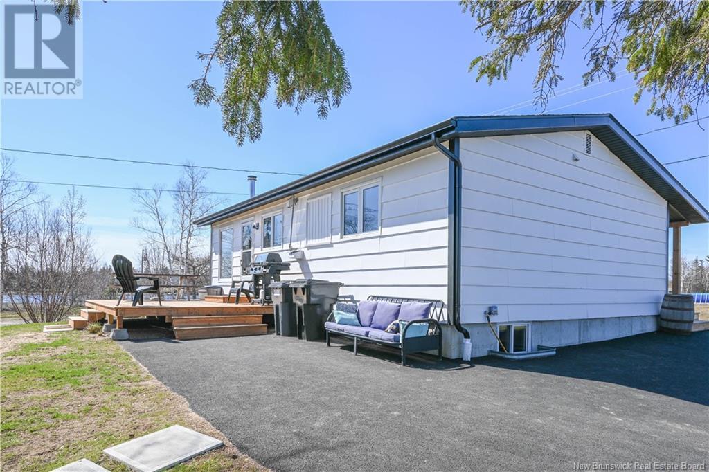 3180 Alcide Street, Tracadie, New Brunswick  E1X 1A5 - Photo 6 - NB117895