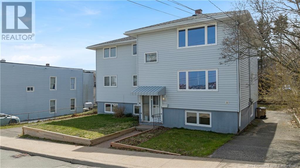 11 Prospect Street, Saint John, New Brunswick  E2K 3Z9 - Photo 3 - NB114680