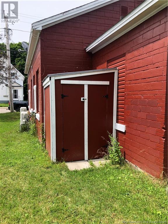 42 Peter Street, Sussex, New Brunswick  E4E 2J6 - Photo 12 - NB117929