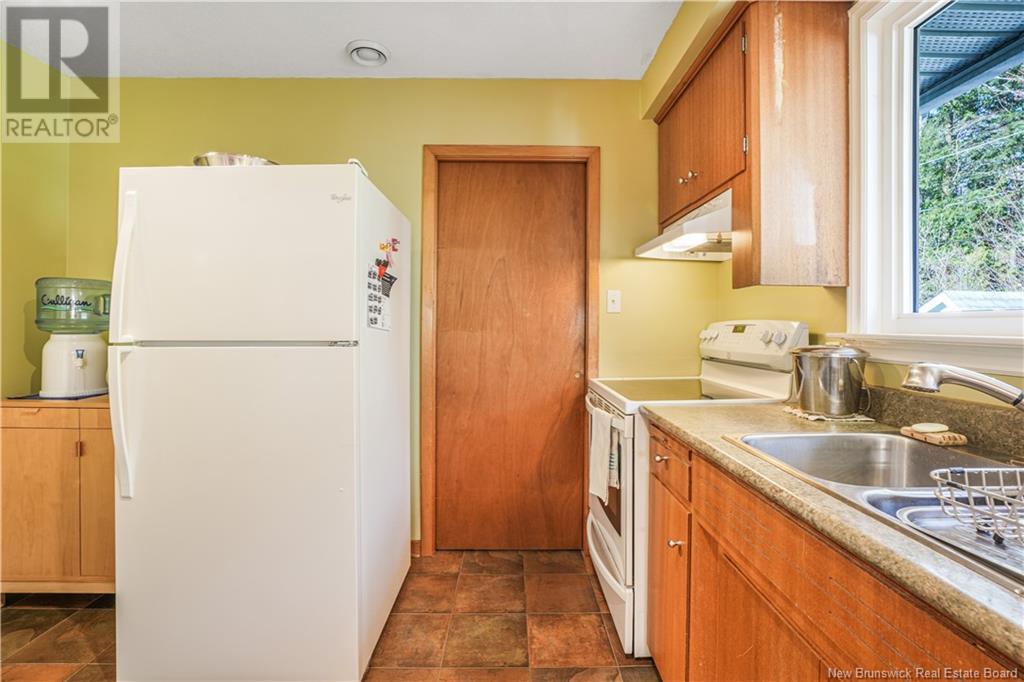 107 Beechwood Crescent, Fredericton, New Brunswick  E3B 2S9 - Photo 15 - NB117896
