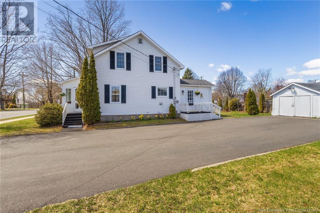 201 Sunset Drive, Fredericton, New Brunswick  E3A 1A4 - Photo 42 - NB117480