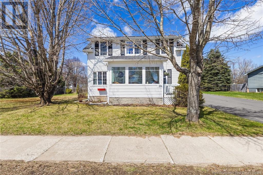 201 Sunset Drive, Fredericton, New Brunswick  E3A 1A4 - Photo 44 - NB117480