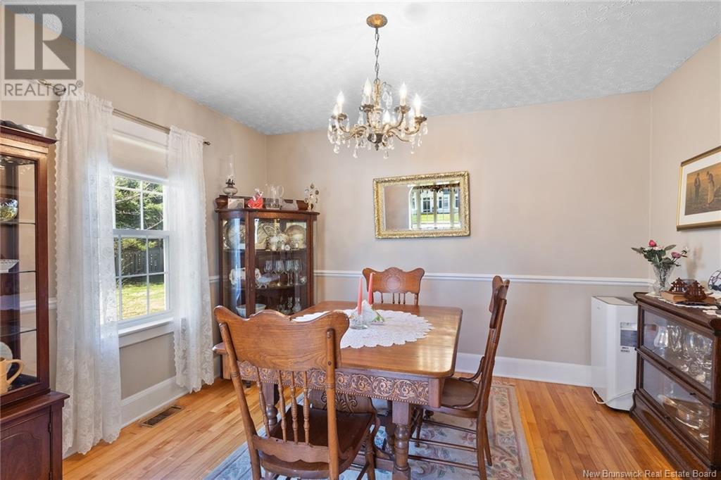 201 Sunset Drive, Fredericton, New Brunswick  E3A 1A4 - Photo 7 - NB117480
