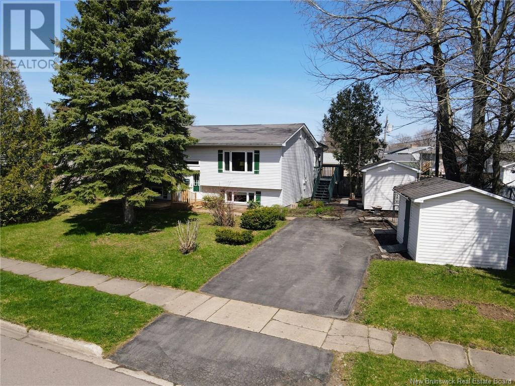 79 Autumn Terrace, Moncton, New Brunswick  E1C 8Y3 - Photo 3 - NB117303