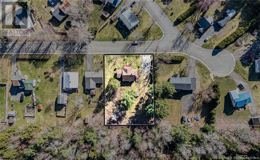 31 Veterans Court, Fredericton, New Brunswick  E3A 1E5 - Photo 3 - NB117892