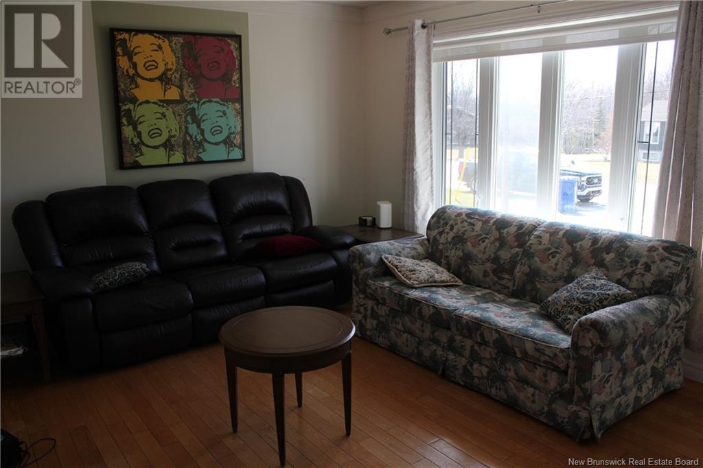 234 Landry Street, Beresford, New Brunswick  E8K 1H1 - Photo 10 - NB117926