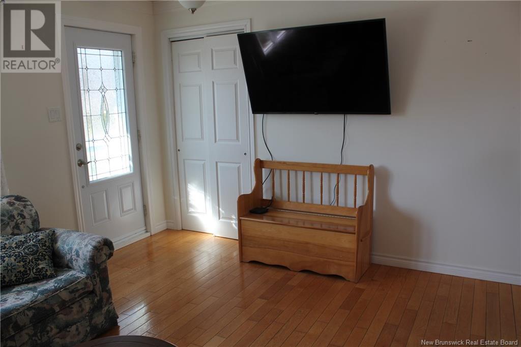 234 Landry Street, Beresford, New Brunswick  E8K 1H1 - Photo 11 - NB117926