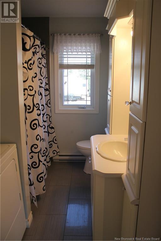 234 Landry Street, Beresford, New Brunswick  E8K 1H1 - Photo 12 - NB117926