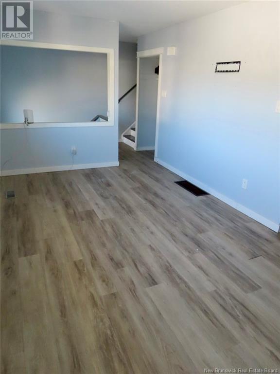 404 Tartan Street, Saint John, New Brunswick  E2K 2R7 - Photo 2 - NB117462