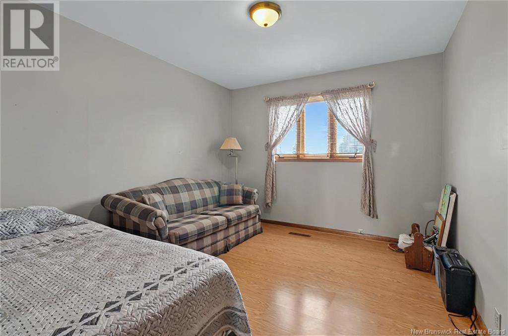 19 A) B) Notre-Dame, Saint-Louis-De-Kent, New Brunswick  E4X 1E3 - Photo 14 - NB117134