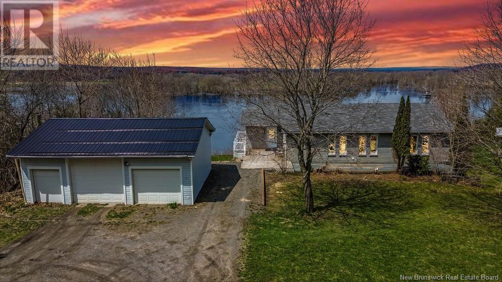 32 Eagle Court, Island View, New Brunswick