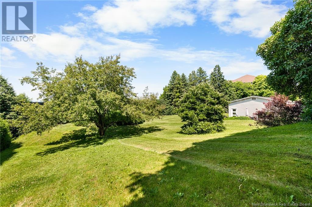 8 Fairway Boulevard, Riverview, New Brunswick  E1B 1S8 - Photo 2 - NB117916