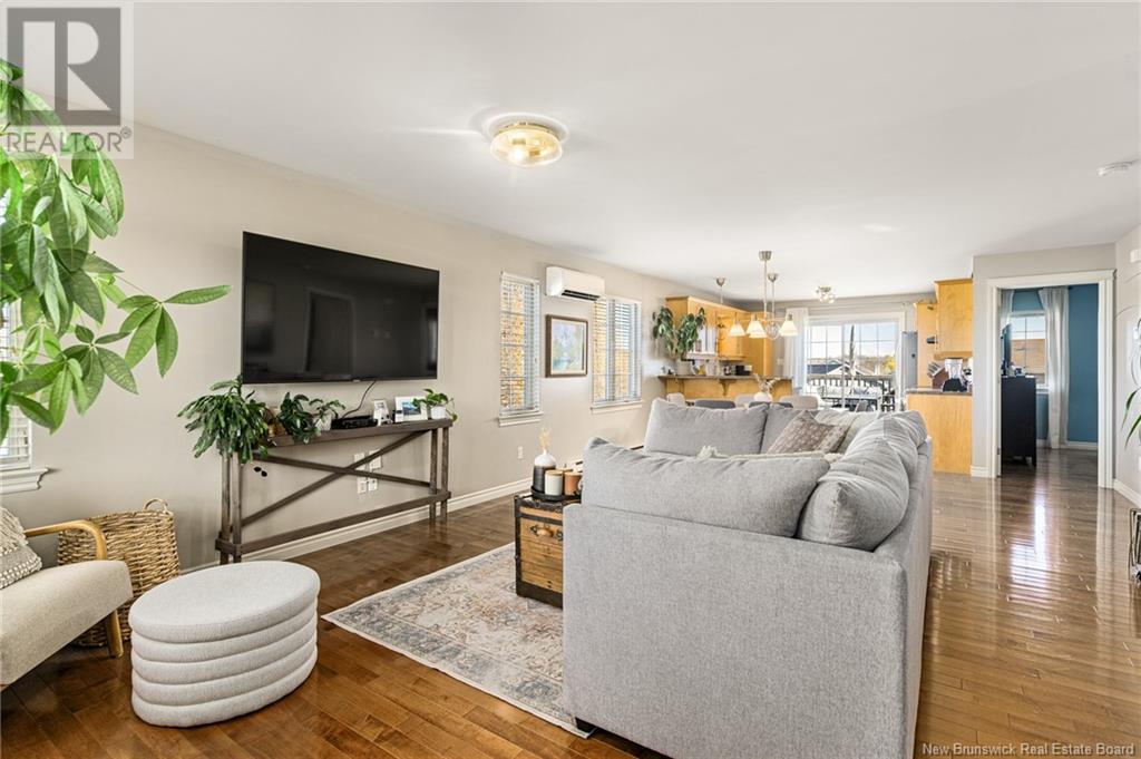 834 Bernard Street, Dieppe, New Brunswick  E1A 5A4 - Photo 3 - NB117688