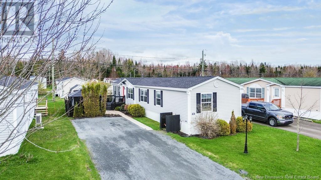 11 Dougnorth Street, Fredericton, New Brunswick  E3G 0H8 - Photo 31 - NB117935