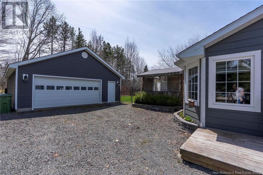 110 Timothy Drive, New Maryland, New Brunswick  E3C 1G1 - Photo 38 - NB117904