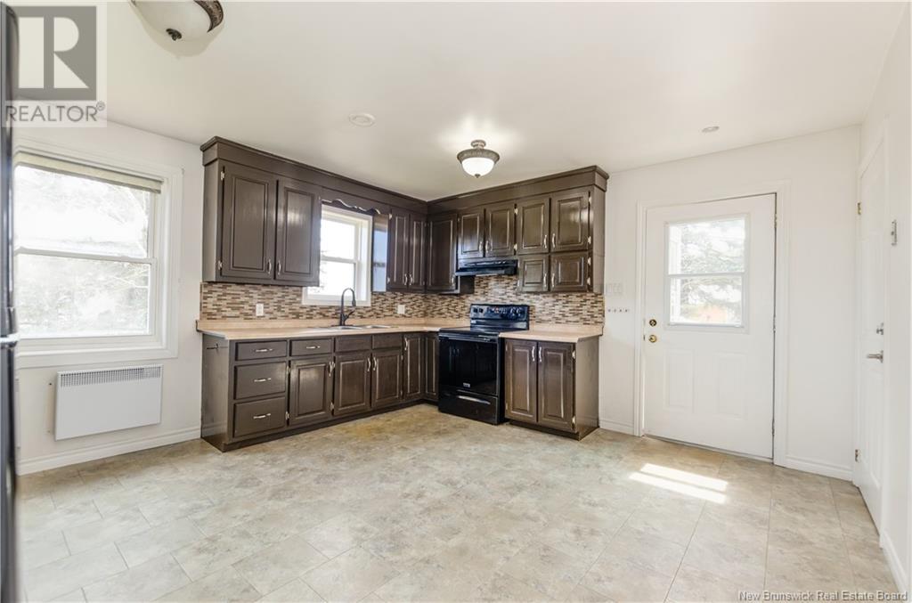 4071 Route 114, Hopewell Cape, New Brunswick  E4H 3J3 - Photo 11 - NB117606