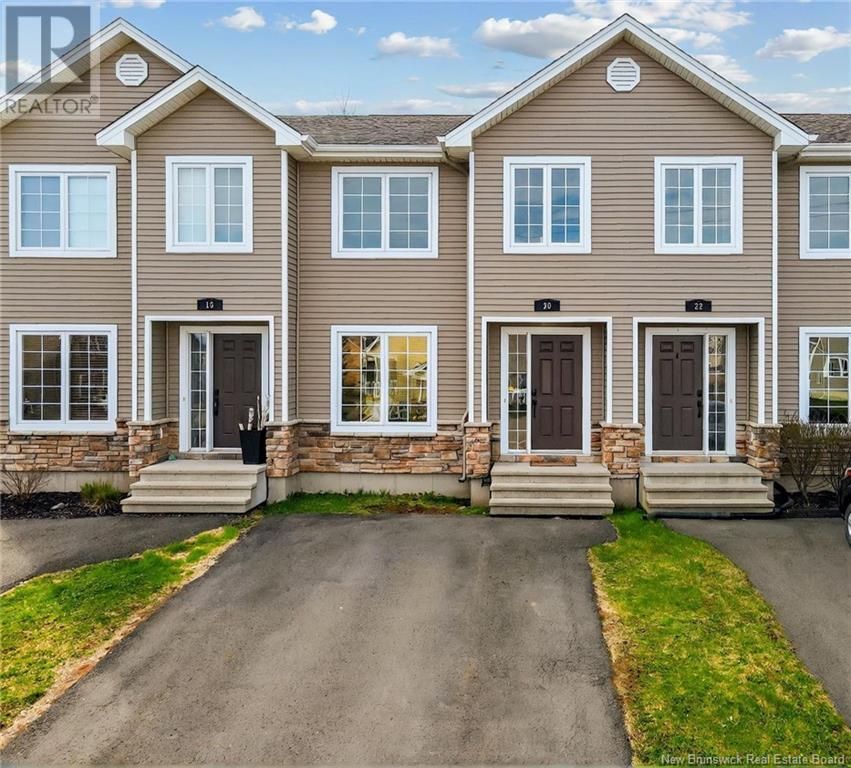 20 Lionel Street, Dieppe, New Brunswick  E1A 8Z1 - Photo 1 - NB117965