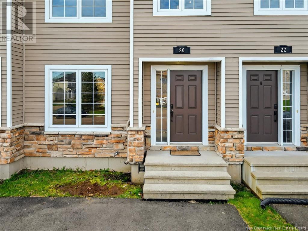 20 Lionel Street, Dieppe, New Brunswick  E1A 8Z1 - Photo 2 - NB117965