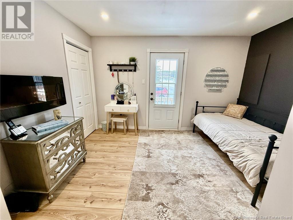 597 Principal, Pointe-Verte, New Brunswick  E8J 2P8 - Photo 22 - NB117941