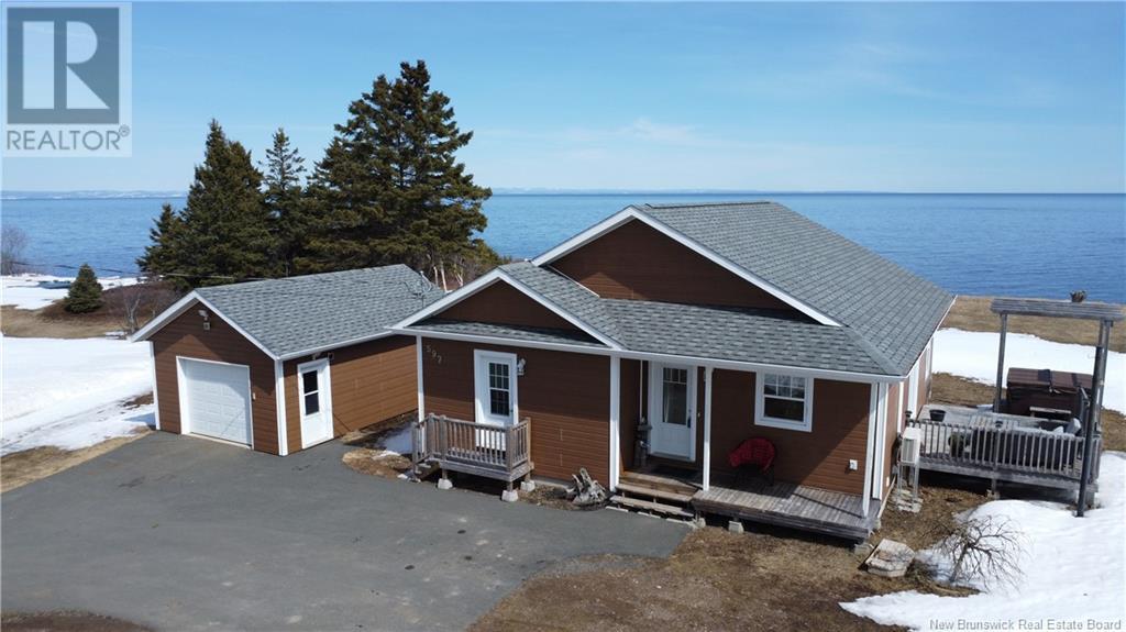 597 Principal, Pointe-Verte, New Brunswick  E8J 2P8 - Photo 3 - NB117941